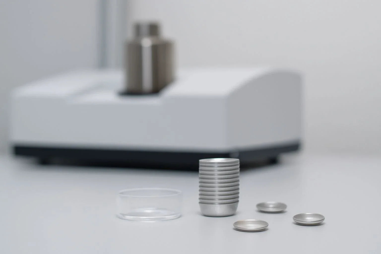 Compatible DSC Pans for Multi-Brand Thermal Analysis in Research Lab