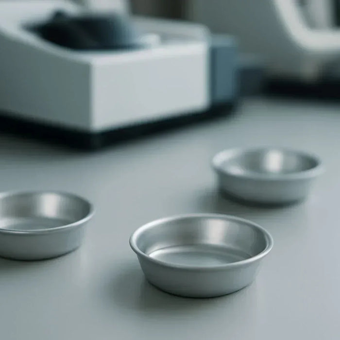 Cost-effective universal sample pans for thermal analysis labs