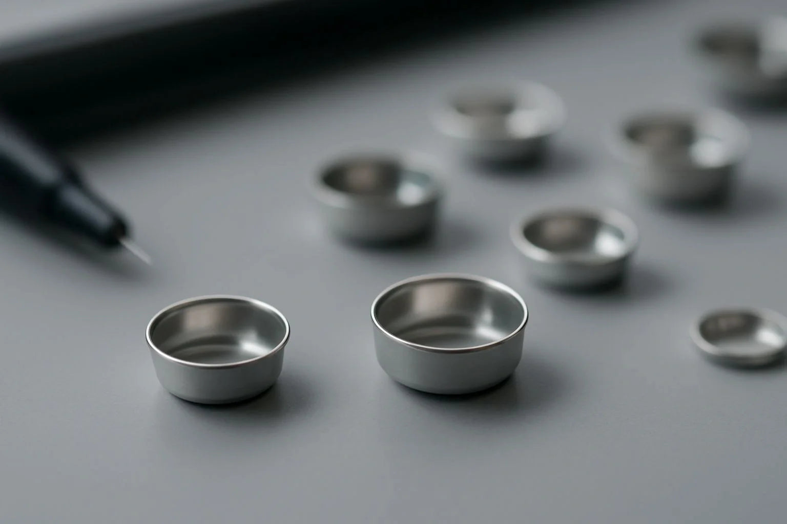DSC Crucibles for Laboratory Thermal Analysis - High-Quality and Compatible Sample Pans