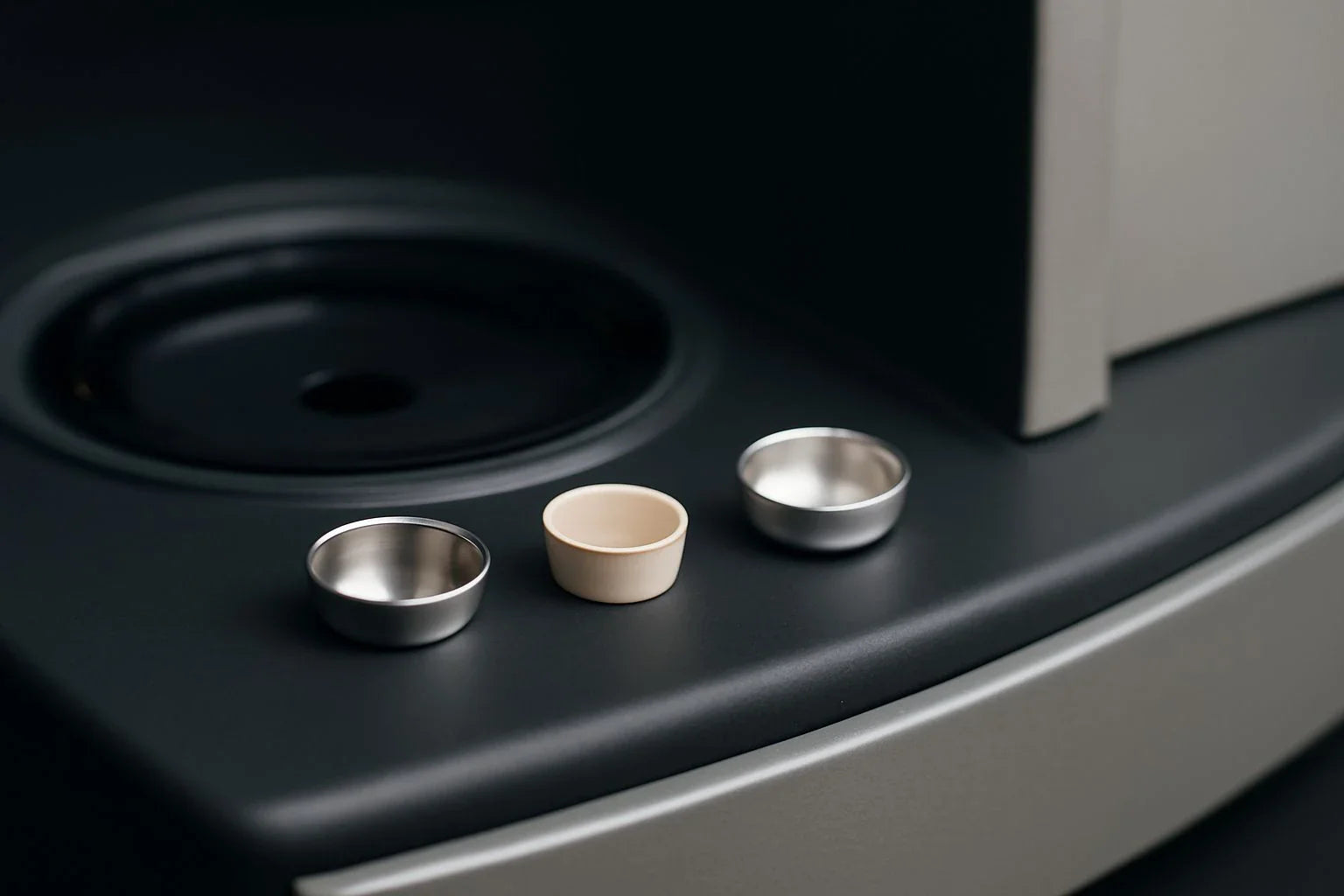DSC Sample Pans for Thermal Analysis - Ideal Materials for High-Temperature, Battery, and Precision Testing