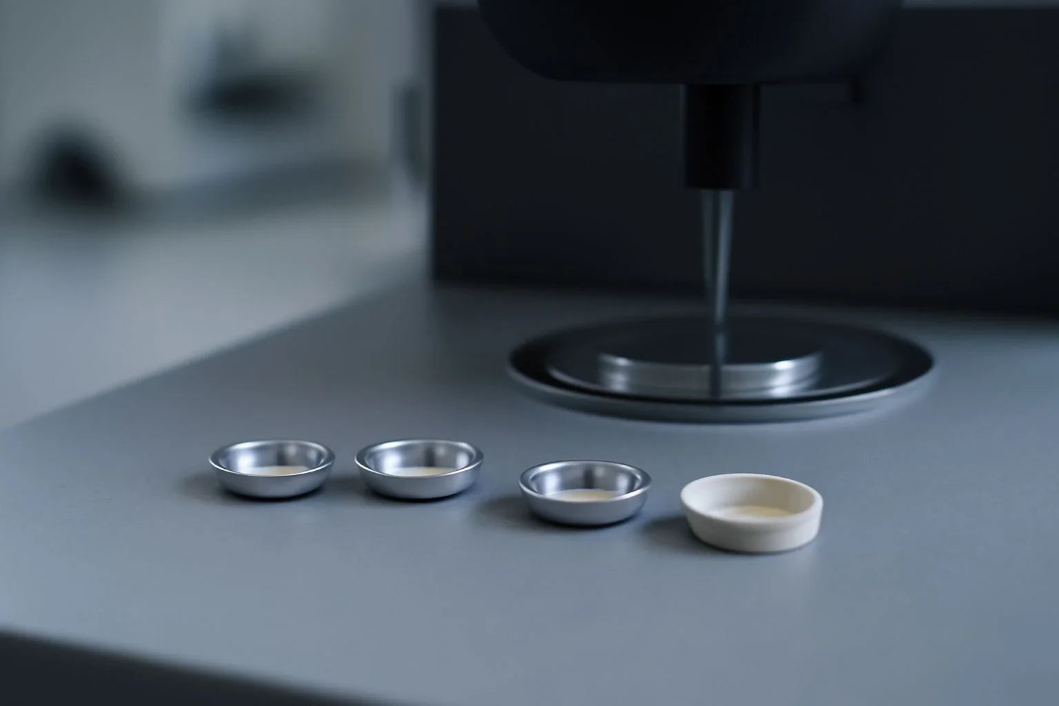 DSC pans for TA Instruments with key specifications material, weight tolerance, temperature range