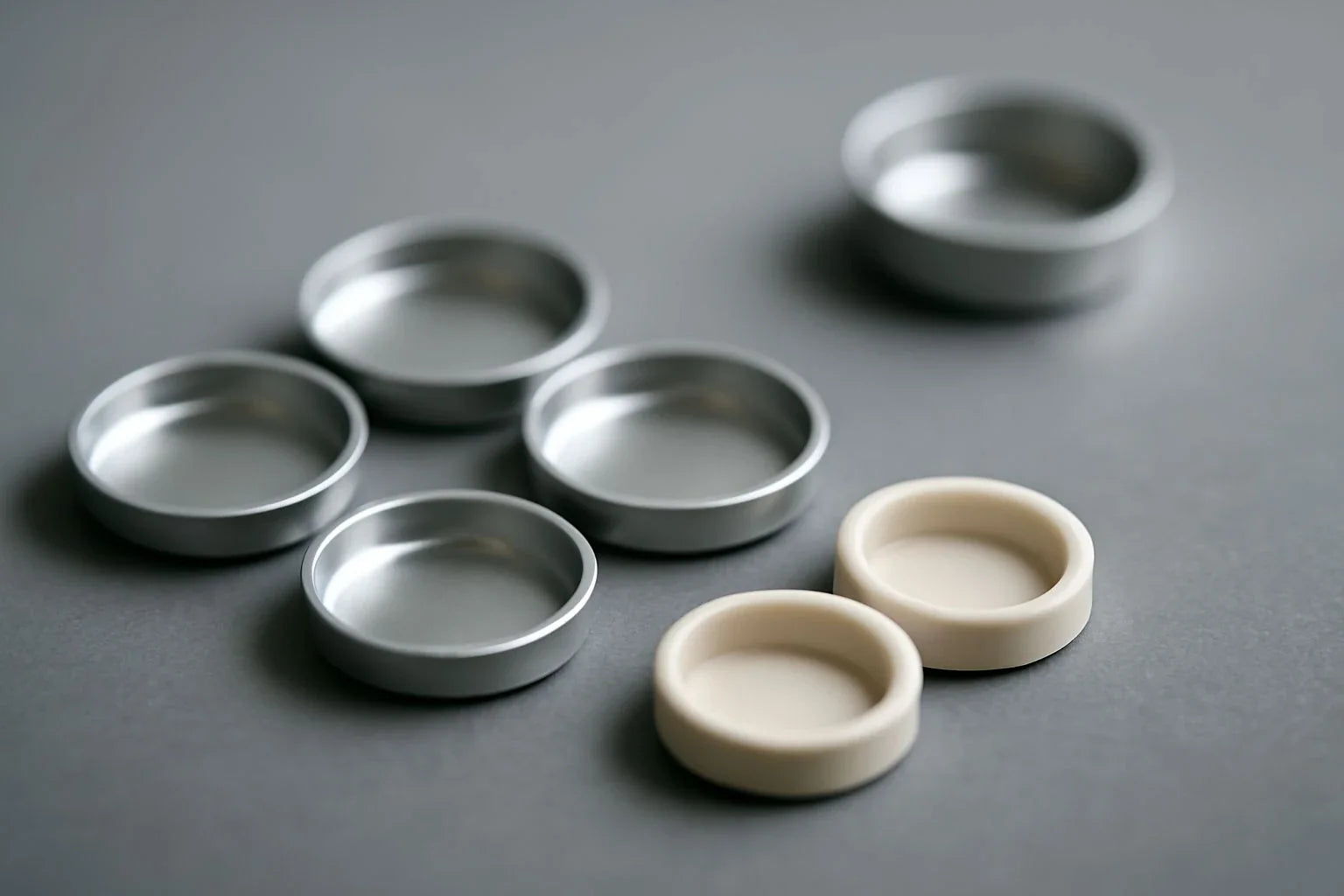 DSC pans used in SAXS analysis for precise thermal measurements and accurate data results