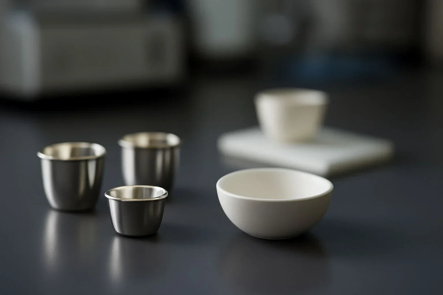 Different types of DSC crucibles for thermal analysis – platinum and ceramic options for accurate results