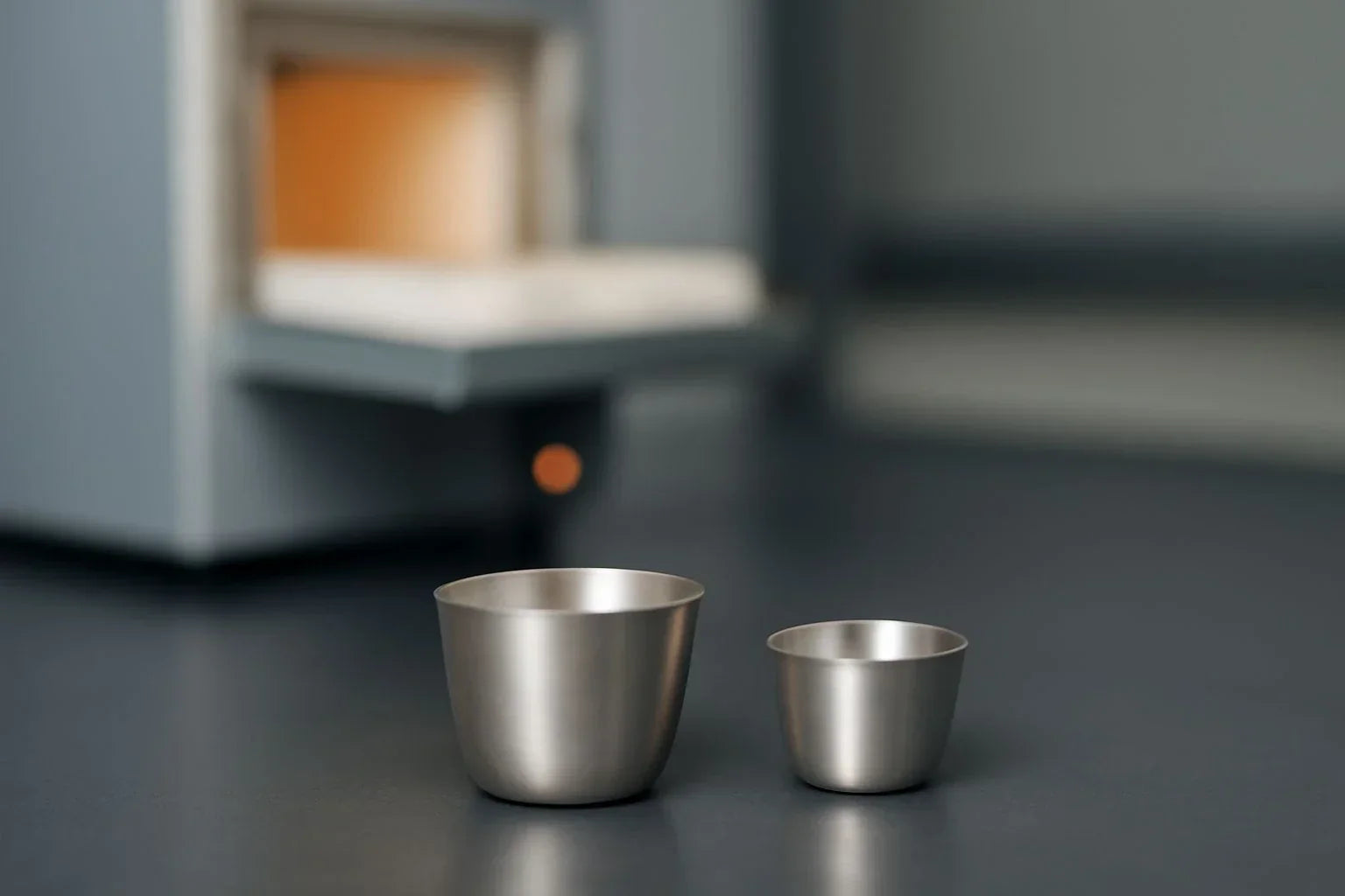 High-Temperature Platinum Crucibles for Thermal Analysis in Labs