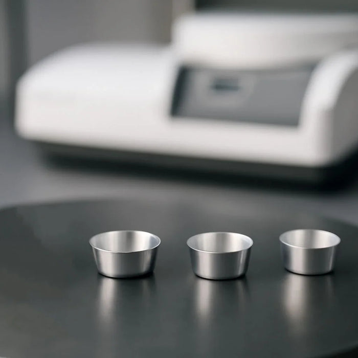 SAXS analysis in DSC pans, studying structural changes of nanomaterials under varying temperatures