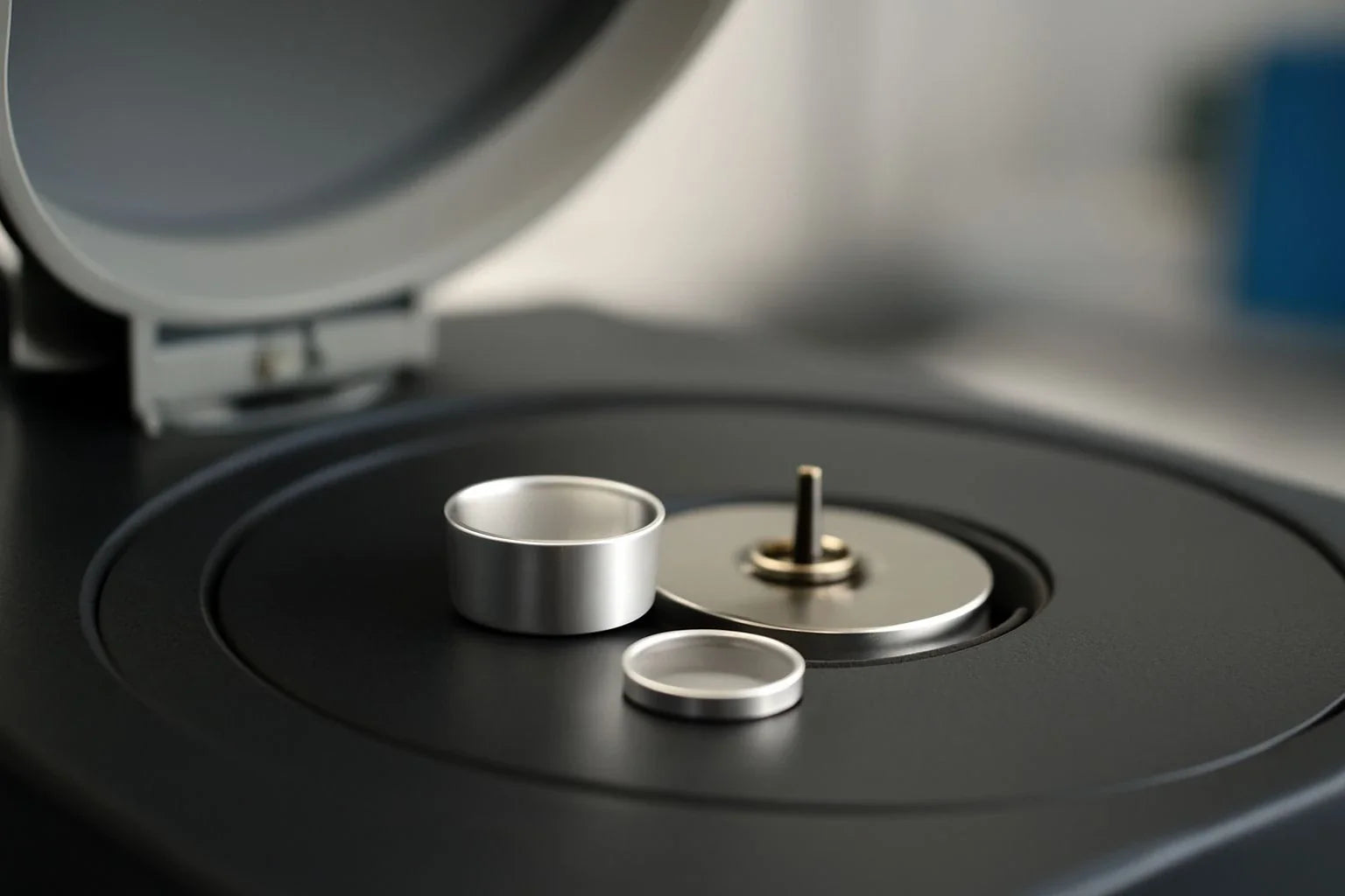 Shimadzu DSC crucibles in battery research, enabling precise thermal analysis for improved energy storage efficiency