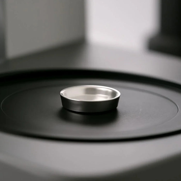 Universal Sample Pan for Thermal Analysis in Various Research Applications