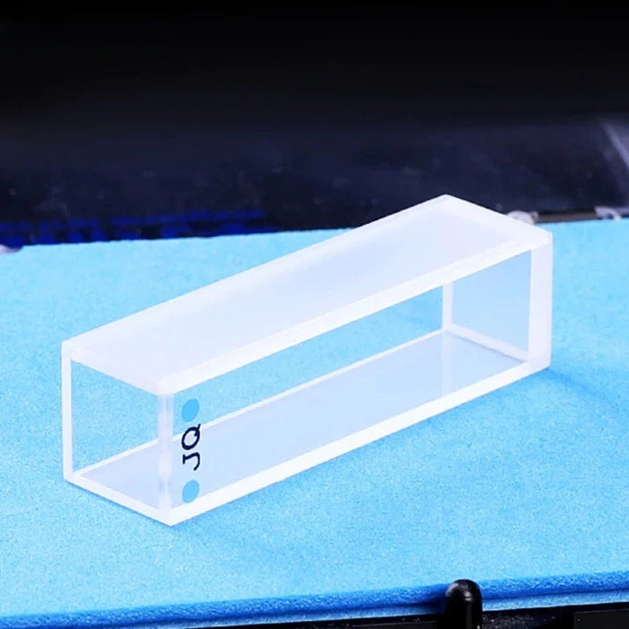 3.5ml Standard UV Quartz Cell with Lid and Leve bottom 10mm | NEXACULE - UV Quart Cuvettes
